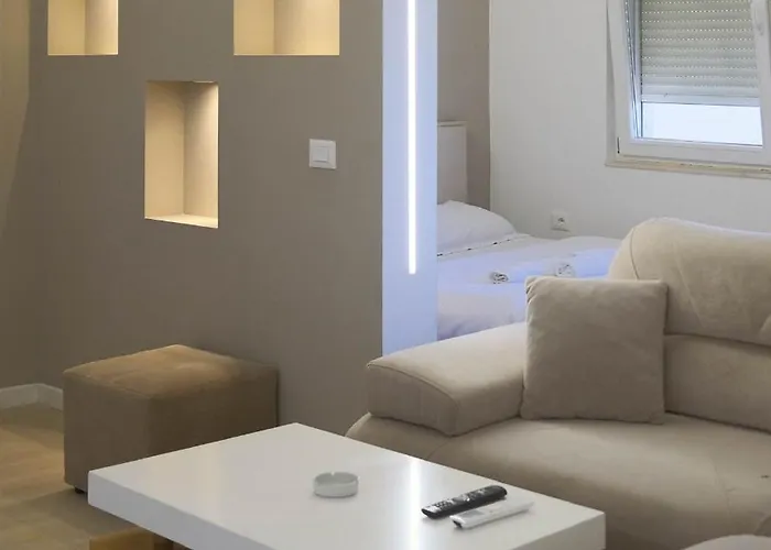 Studio Apartment Lake View